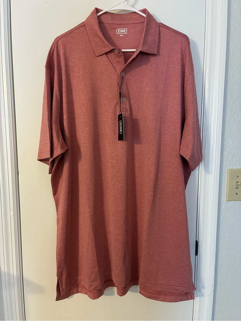 Zire Men’s Polo-style Performance Golf Shirt in Heathered Dusty Rose